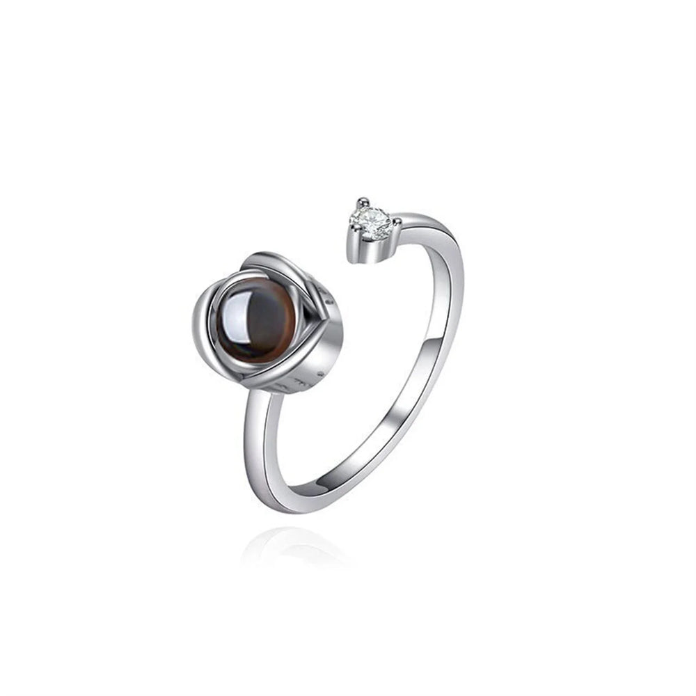 Adjustable Projection Photo Ring